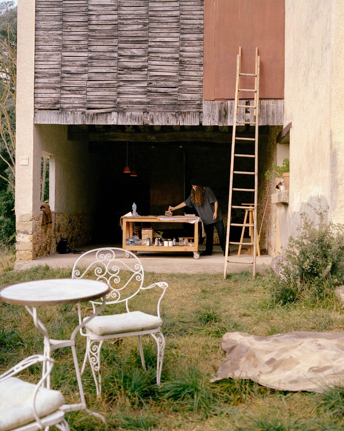 Atelier abierto al jardín de Can Silvestre